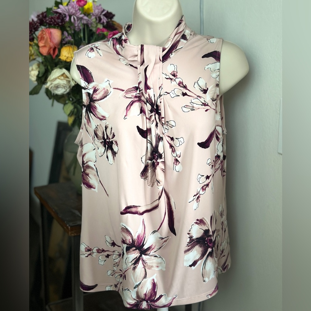 Women Blouse No sleeve